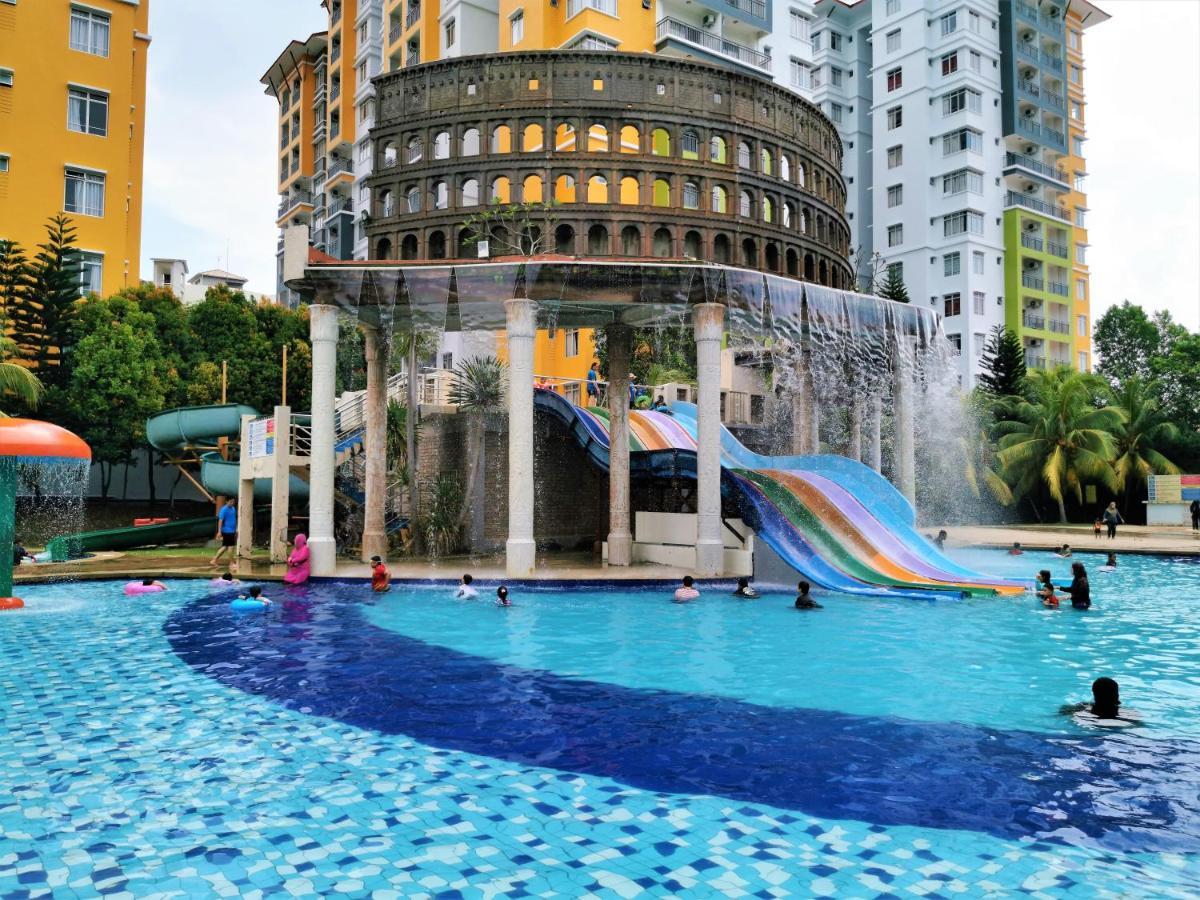 B - Lagoon Water Themepark Suite Melaka Town Luaran gambar