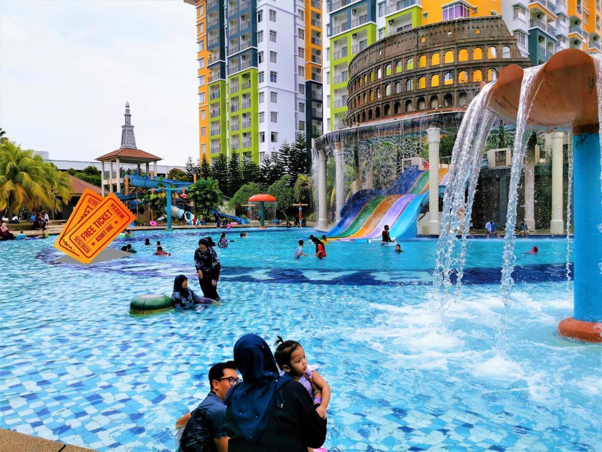 B - Lagoon Water Themepark Suite Melaka Town Luaran gambar